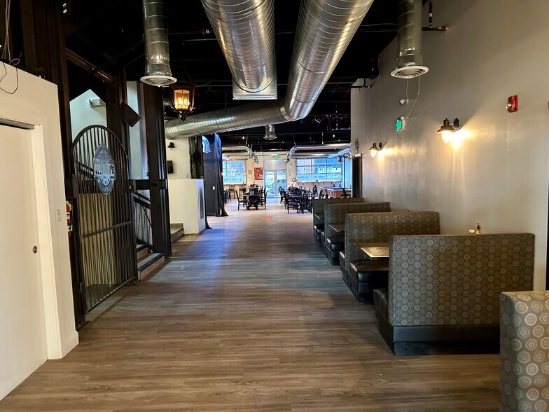 More Photos Of 231 E Main St, Trinidad Bar For Sale