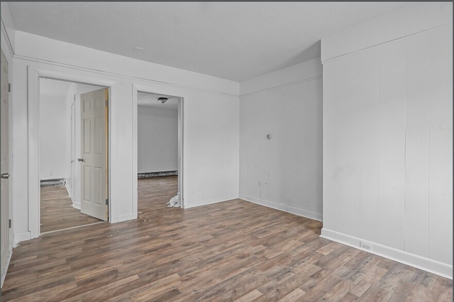More Photos Of 49-51 County St, New Bedford Apartments For Sale