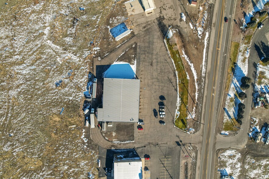 More Photos Of 904 S Greenwood St, Shoshone Supermarket For Sale