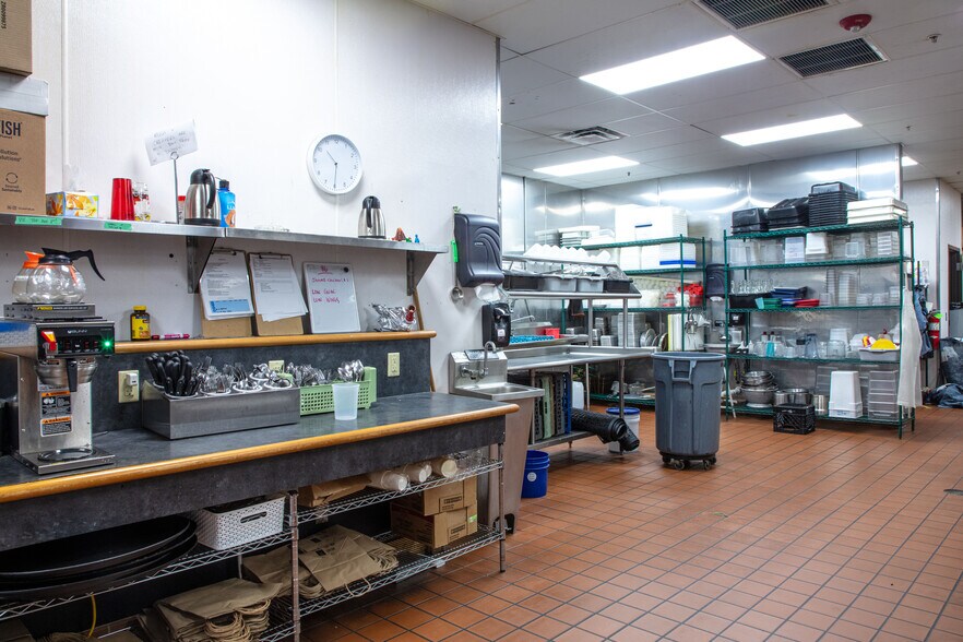 More Photos Of 725 Broadway, South Portland Restaurant For Sale