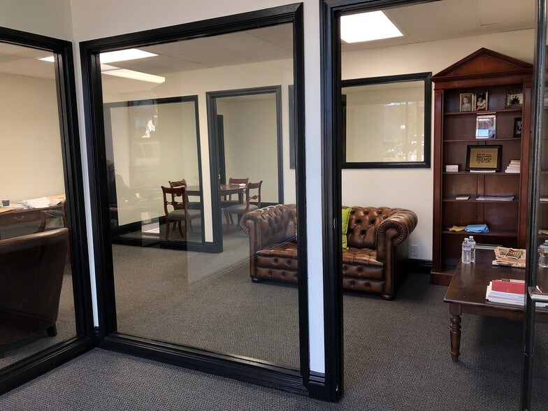 More Photos Of 3609 W MacArthur Blvd, Santa Ana Manufacturing For Lease