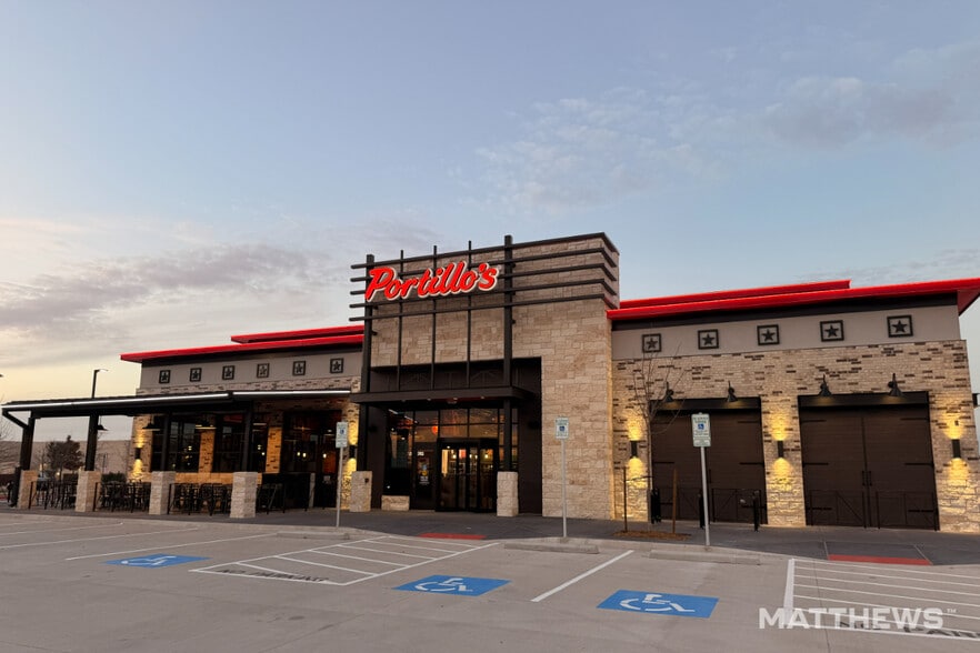 Primary Photo Of 16499 FM 423, Frisco Restaurant For Sale