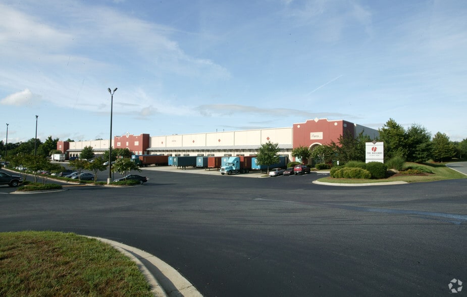 More Photos Of 6530 Judge Adams Rd, Whitsett Unknown For Lease