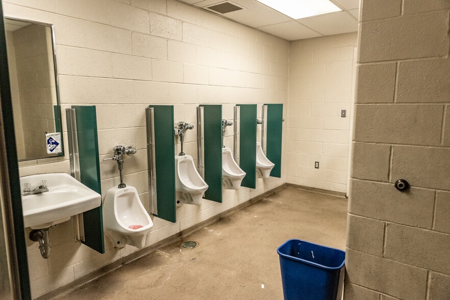 More Photos Of 3500 W National Rd, Springfield Schools For Sale
