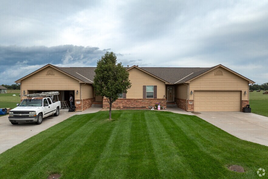 More Photos Of 273 N Copperhead St, Clearwater Apartments For Sale