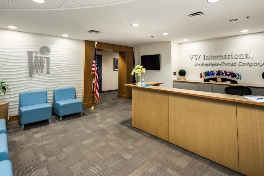 More Photos Of 6910 Richmond Hwy, Alexandria Office For Lease
