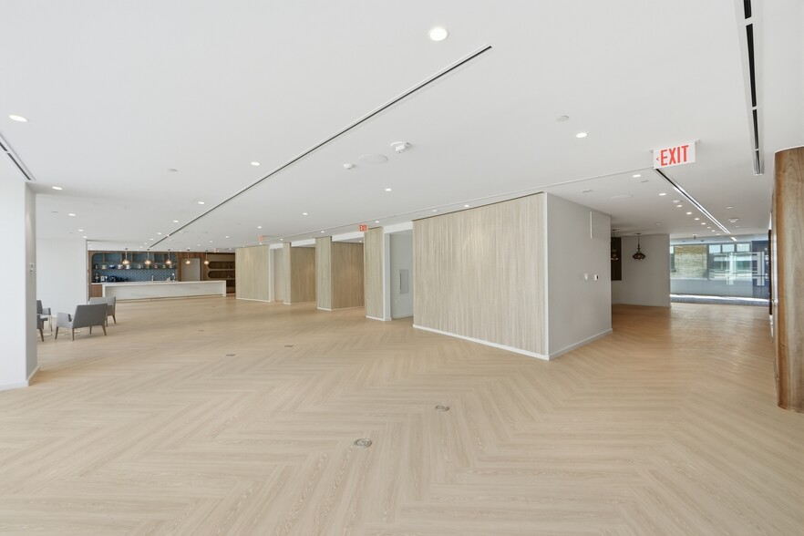 More Photos Of 1430 K St NW, Washington Office For Sale