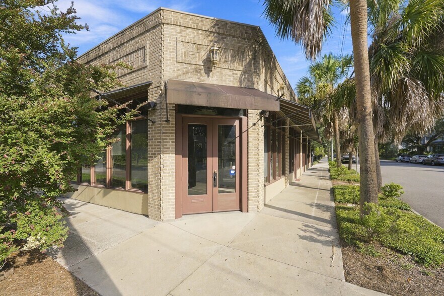 More Photos Of 1602-1608 Walnut St, Jacksonville Restaurant For Sale