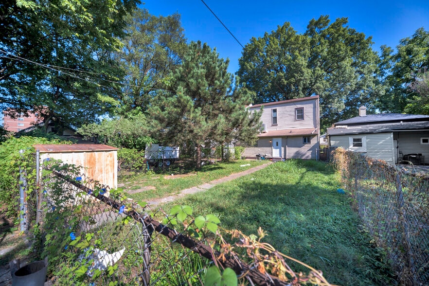 More Photos Of 3016 River Park Dr, Louisville Specialty For Sale