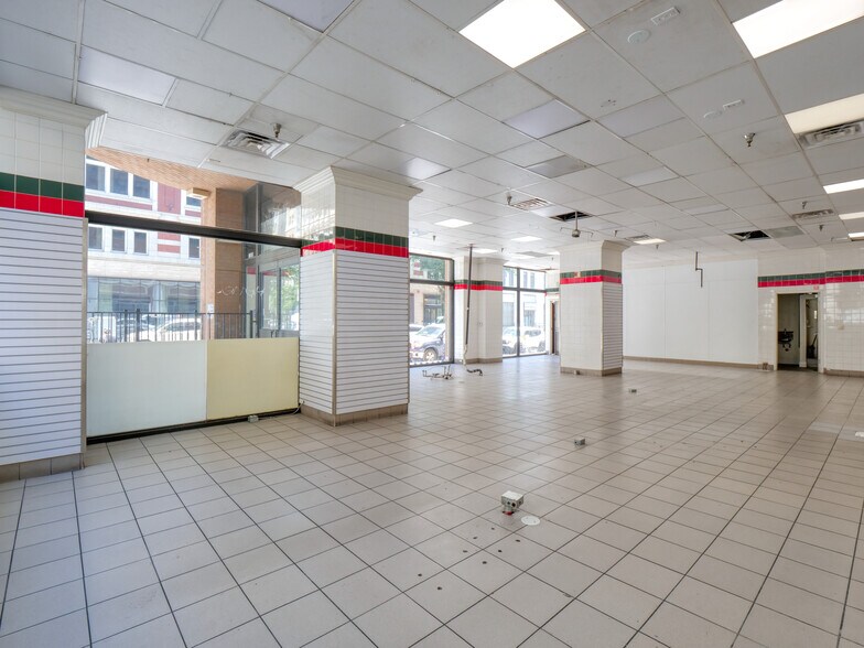More Photos Of 500 W 7th St, Los Angeles Apartments For Lease
