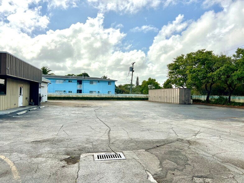 More Photos Of 3101 N Federal Hwy, Pompano Beach Freestanding For Sale