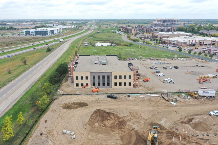 More Photos Of 6001 96th Ln N, Brooklyn Park Medical For Lease