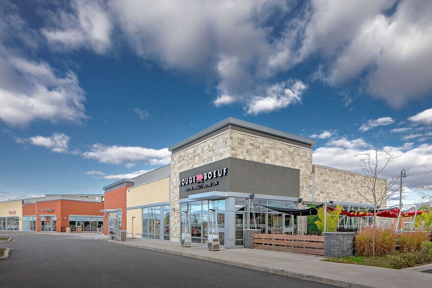 More Photos Of 2785 Boul De La Pinière, Terrebonne General Retail For Lease