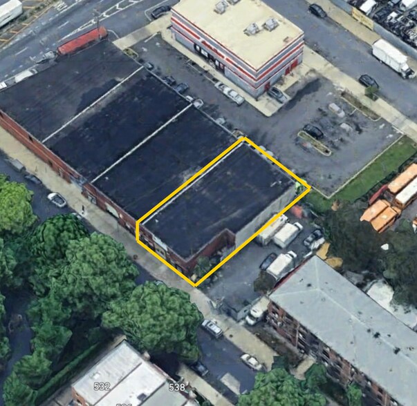 More Photos Of 527 E 82nd St, Brooklyn Industrial For Sale