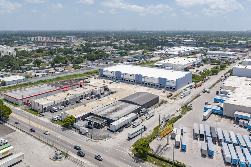 More Photos Of 3123 NW 73rd St, Miami Warehouse For Sale