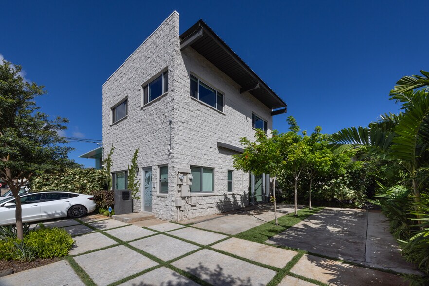 More Photos Of 3112 Mokihana St, Honolulu Loft Creative Space For Sale