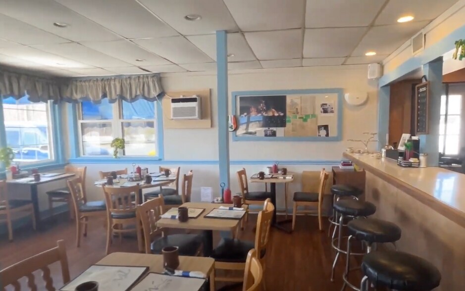 More Photos Of 341 W White Horse Pike, Egg Harbor City Restaurant For Sale