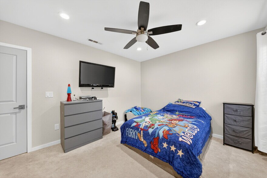 More Photos Of 919 Old Canyon Rd, Fremont Multifamily For Sale