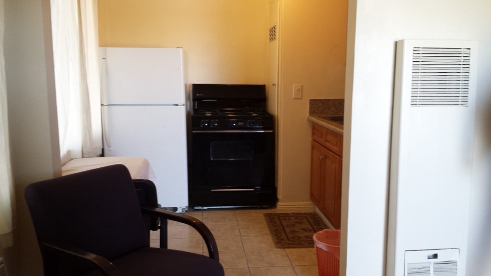 More Photos Of 475 N San Jacinto St, Hemet Hotel For Sale