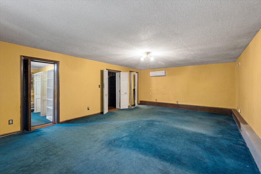 More Photos Of 565 Savannah Hwy, Charleston Office Residential For Sale