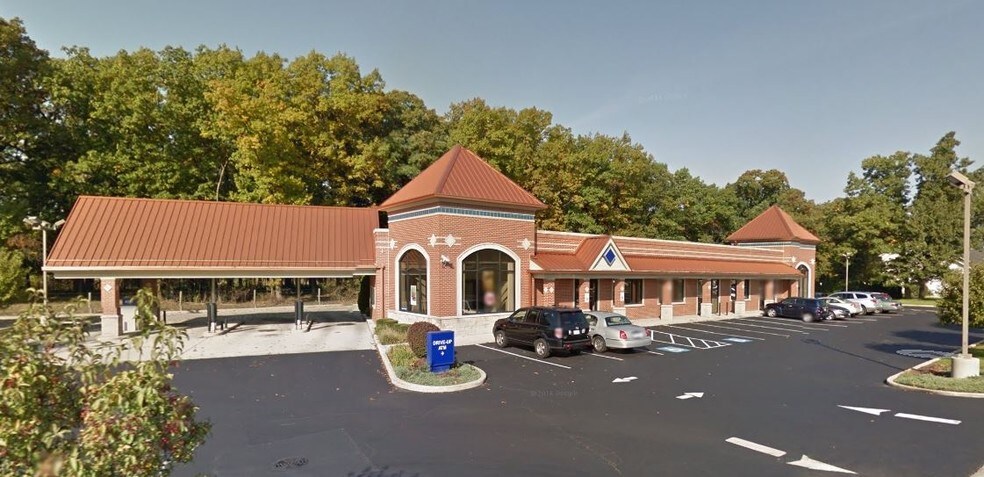 More Photos Of 7650 Harvest Dr, Schererville Bank For Lease