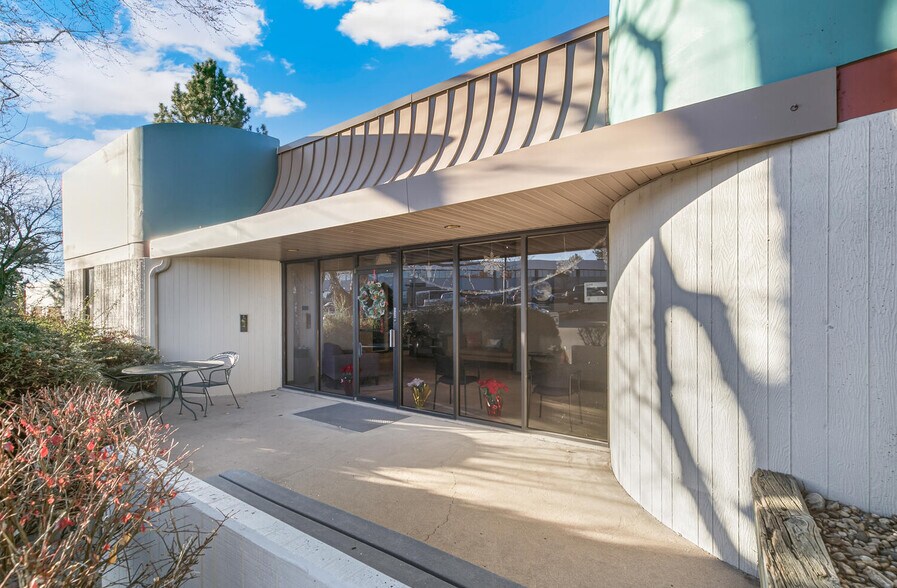 More Photos Of 7108 S Alton Way, Englewood Flex For Sale