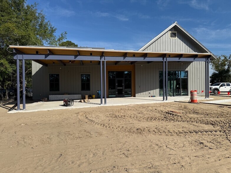 More Photos Of 1121 Clarity Rd, Mount Pleasant Unknown For Lease