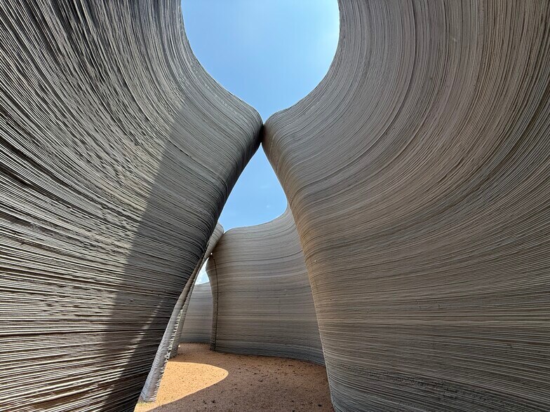 More Photos Of 400 E St Elmo Rd, Austin Unknown For Lease