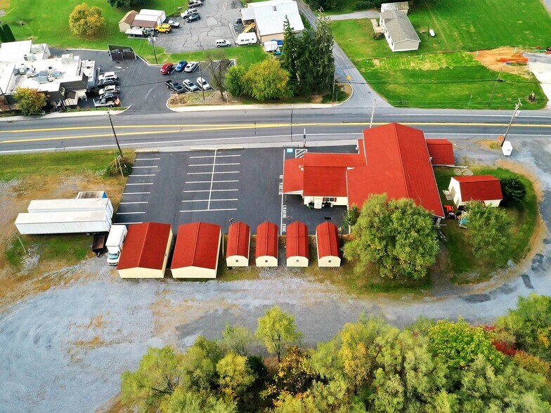 More Photos Of 1105 W Main St, Mount Joy General Retail For Sale