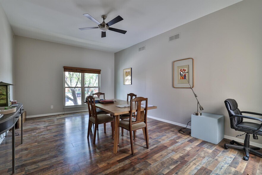 More Photos Of 2039 Madison Rd, Cincinnati Storefront Retail Office For Sale