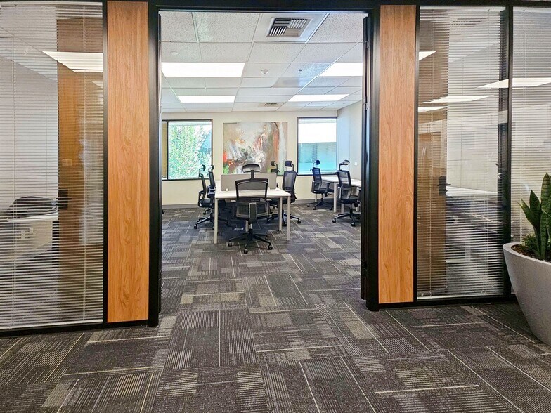 More Photos Of 555 Andover Park W, Tukwila Coworking Space