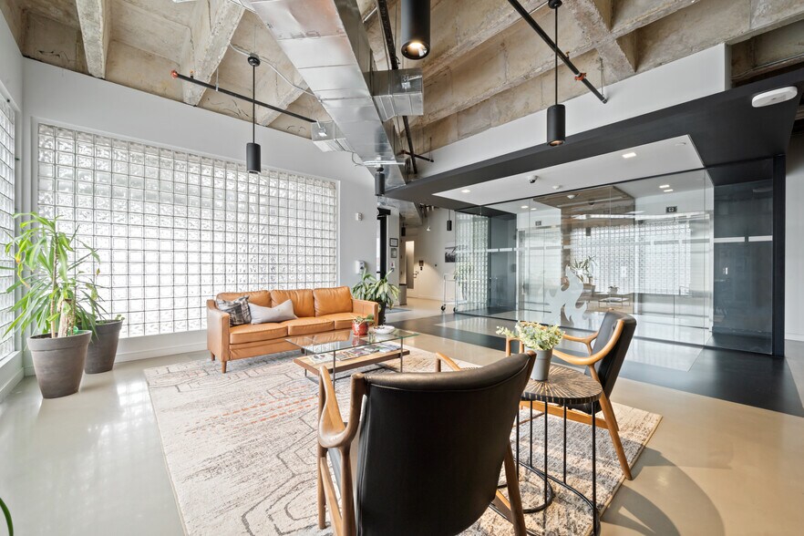 More Photos Of 7620 Guadalupe St, Austin Office For Lease