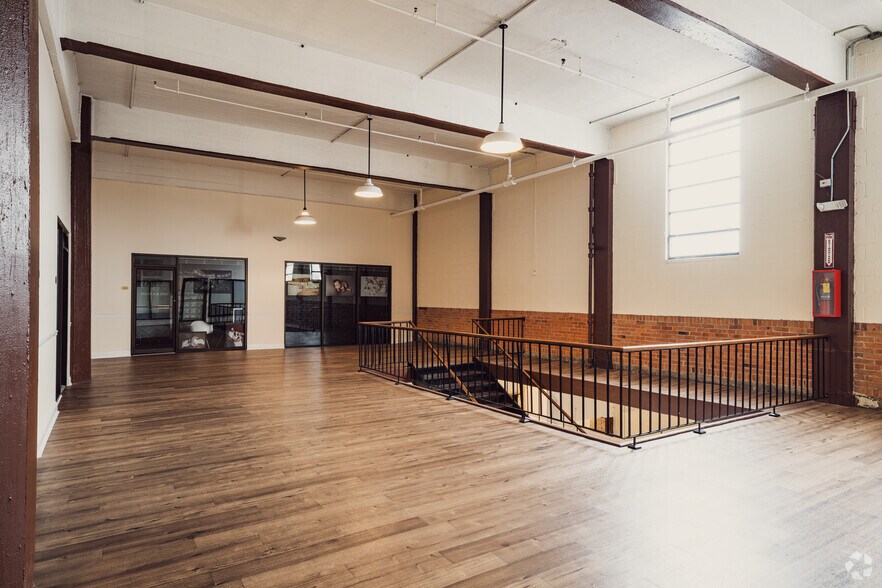 More Photos Of 255 Great Arrow Ave, Buffalo Warehouse For Lease