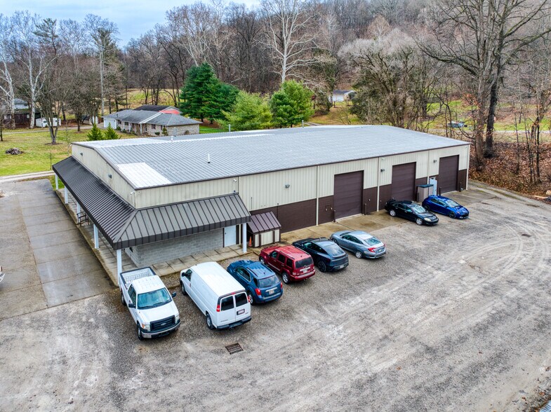 More Photos Of 2488 Williams Hwy, Williamstown Distribution For Lease