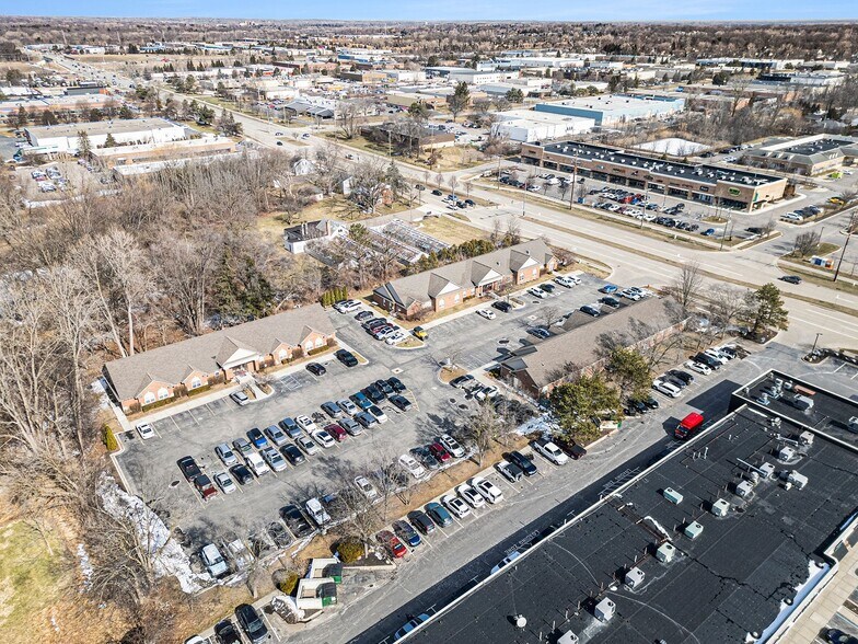 More Photos Of 2950 Crooks Rd, Rochester Hills Healthcare For Lease