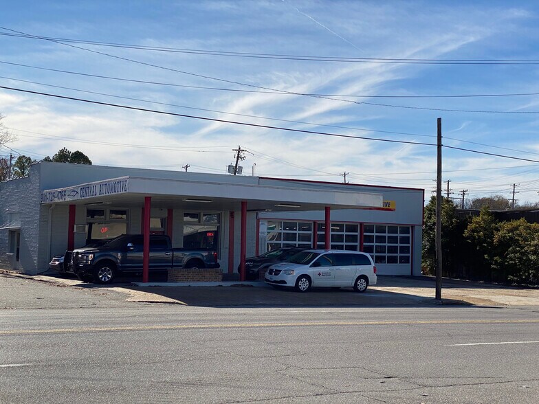 More Photos Of 2189 Central Ave, Memphis Auto Repair For Lease