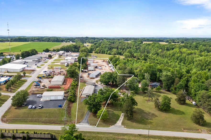 Primary Photo Of 245 Welpine Rd, Pendleton Warehouse For Lease
