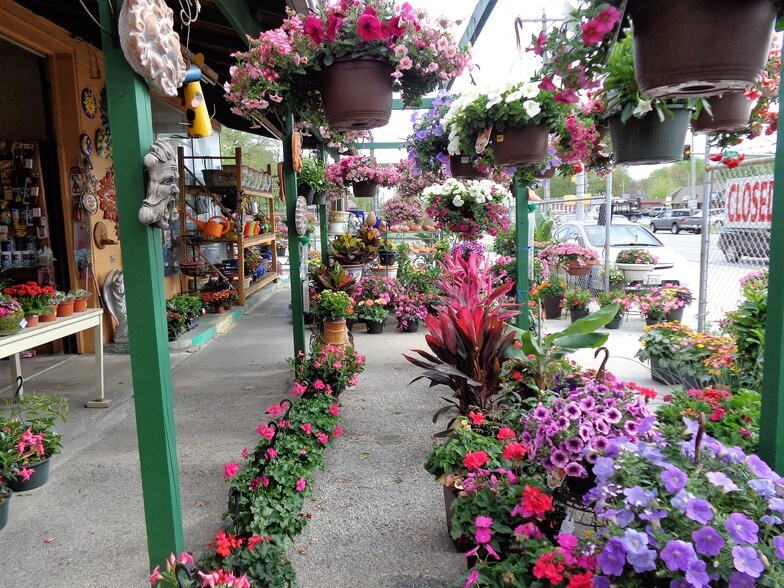 More Photos Of 350 S Parker St, Olathe Garden Center For Sale
