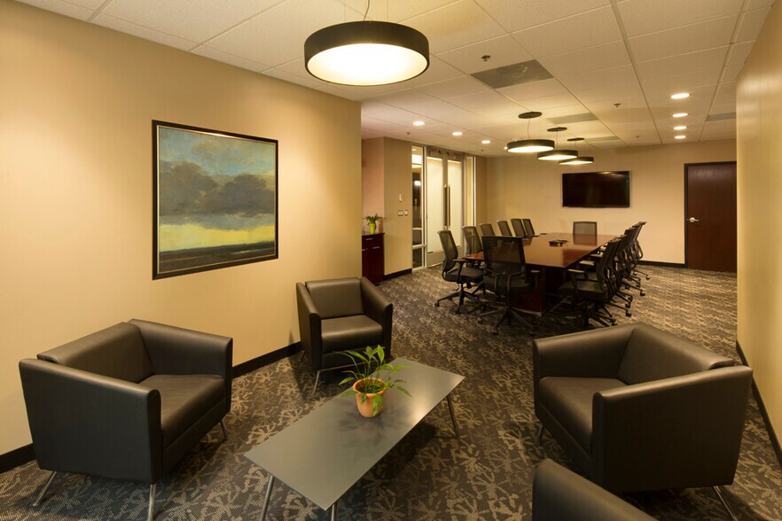 More Photos Of 4805 Lake Brook Dr, Glen Allen Office For Lease