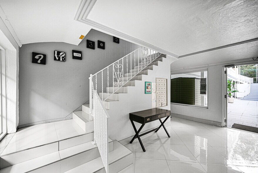 More Photos Of 5201 Biscayne Blvd, Miami Apartments For Sale
