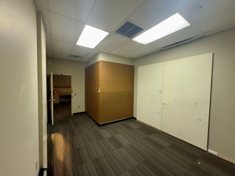 More Photos Of 2811 Highway 71, Marianna Freestanding For Lease