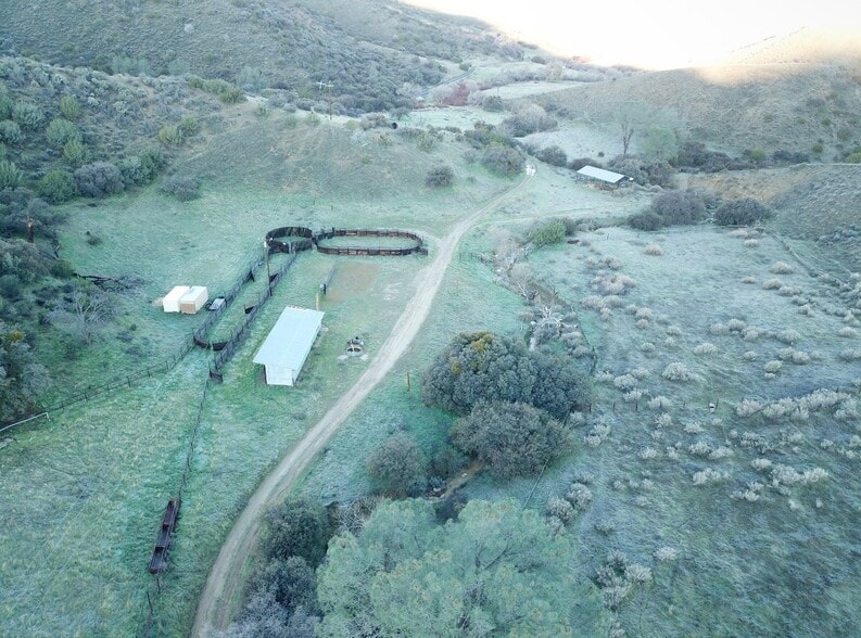 More Photos Of 19825 New Idria Rd, Paicines Land For Sale