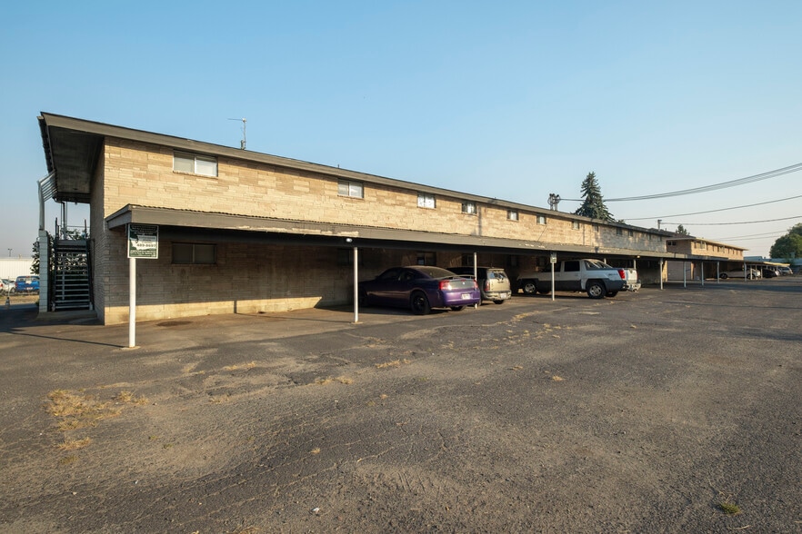 More Photos Of 6615 N Atlantic St, Spokane Apartments For Sale