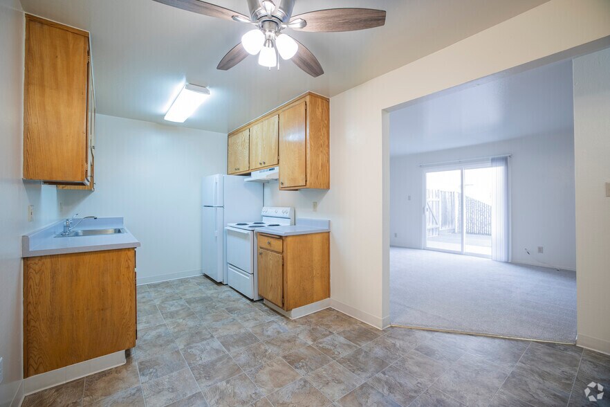 More Photos Of 2615 Marina Blvd, San Leandro Apartments For Sale