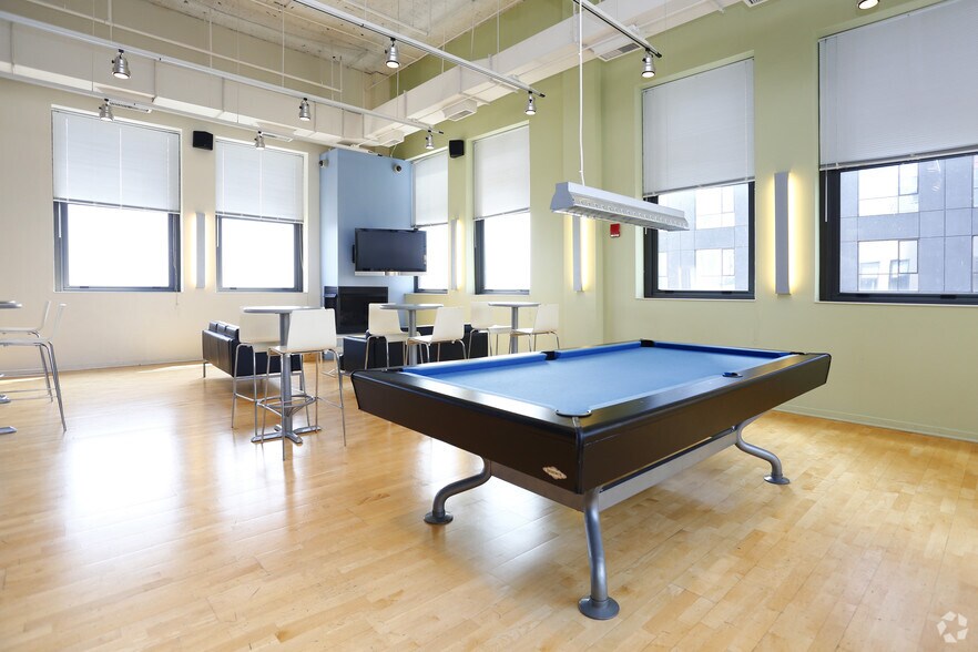 More Photos Of 59 E Van Buren St, Chicago Apartments For Lease