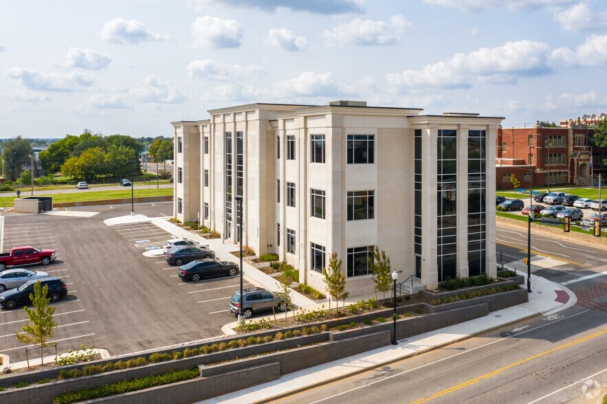 More Photos Of 500 NW 6th St, Oklahoma City Medical For Lease
