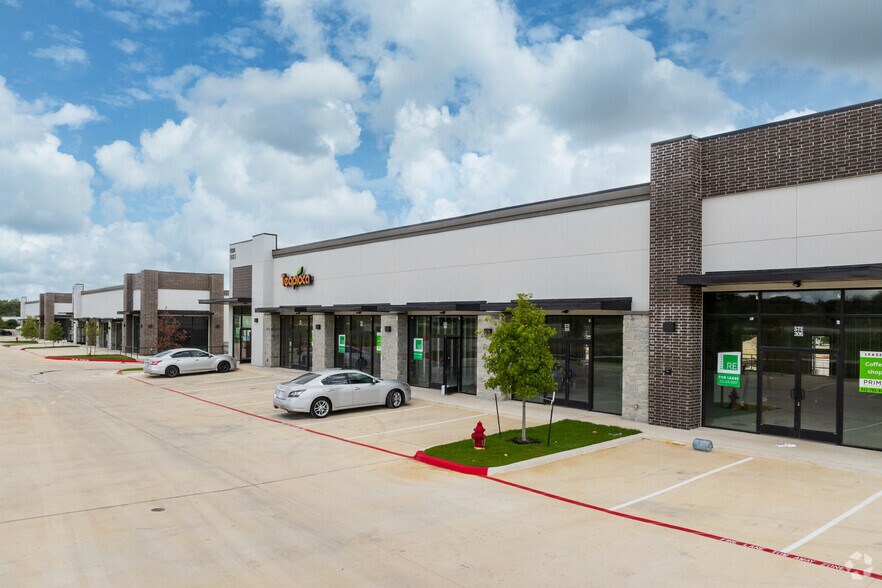 More Photos Of 14300 Ronald Reagan Blvd, Cedar Park Storefront For Sale