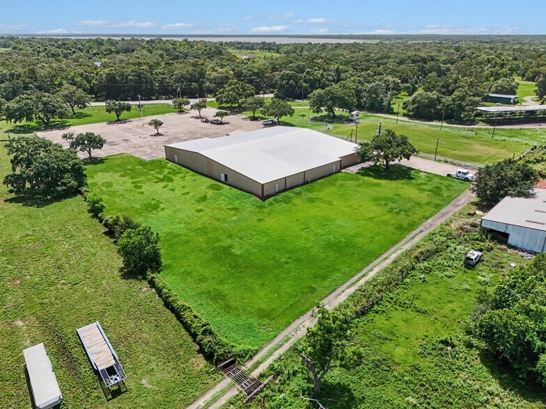 More Photos Of 37310 FM 521 Rd, Brazoria Distribution For Lease