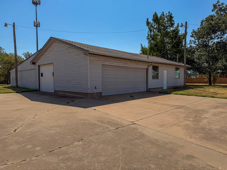 More Photos Of 1115 N Cleveland St, Enid Land For Sale