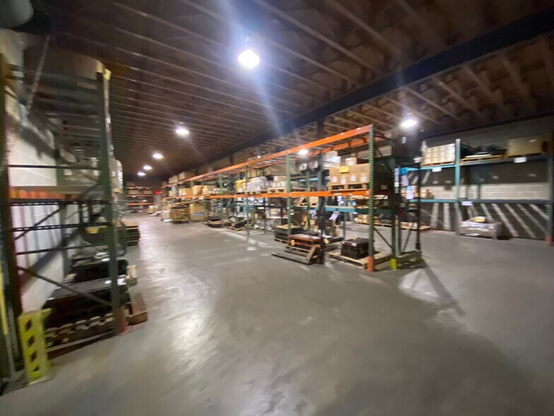 More Photos Of 21 N 12th St, Belleville Industrial For Sale